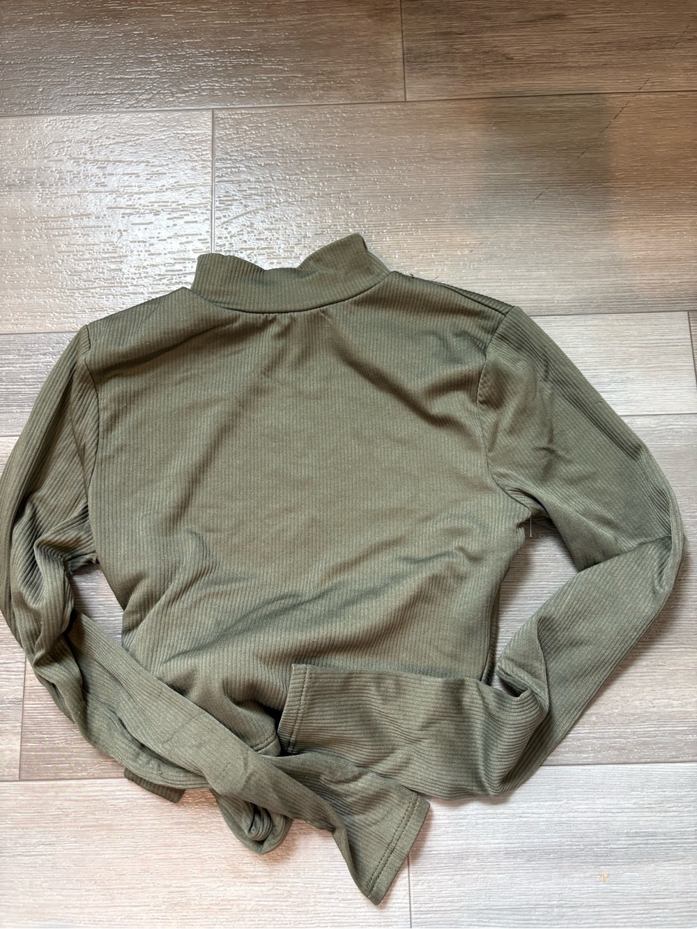 Ribbed Mock Neck Shirt - Olive
